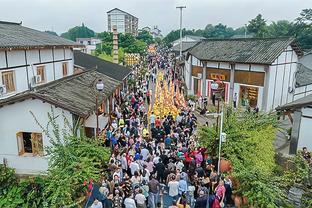 媒体人：不用背负任何期待和压力的国足，可能带来一个大惊喜